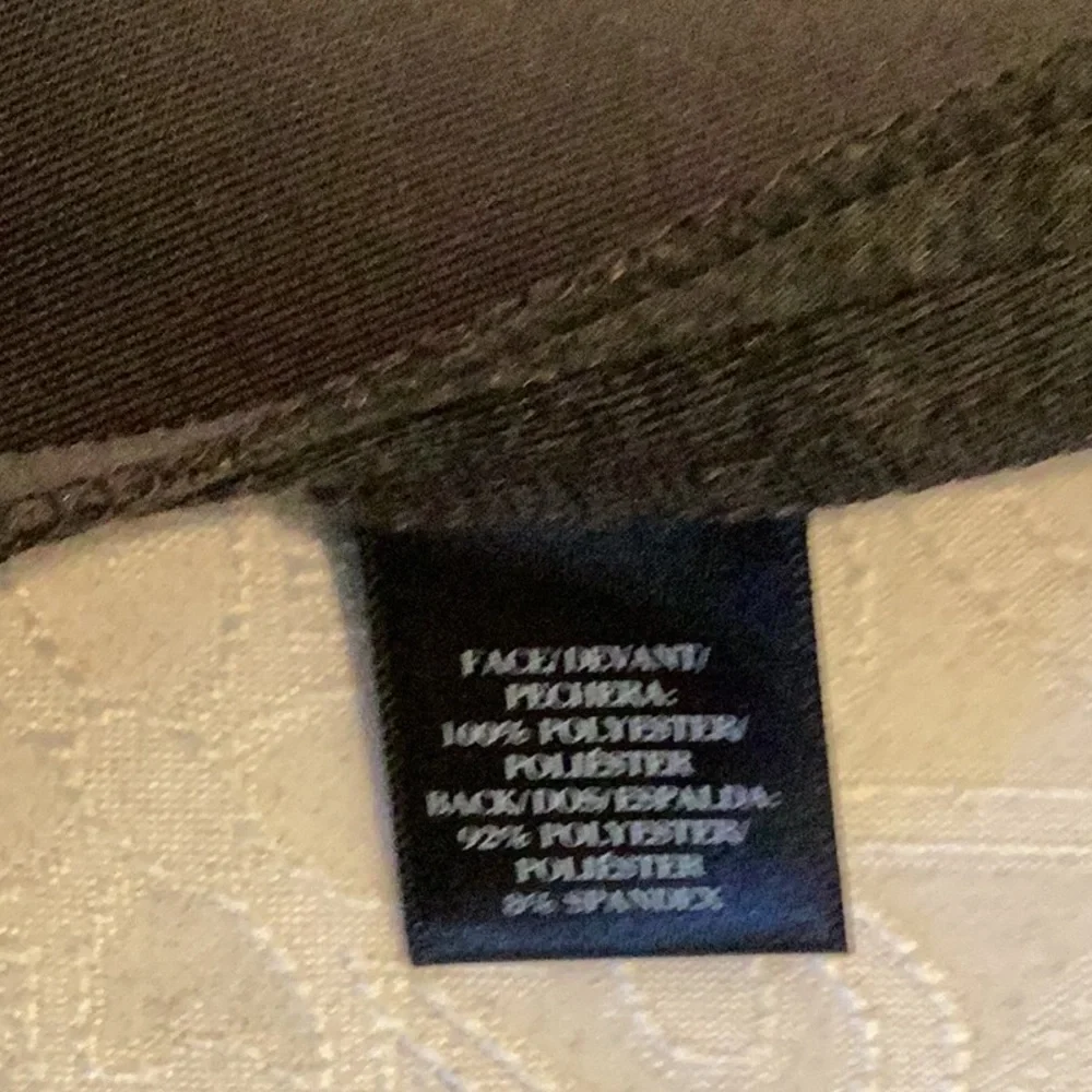 Ann Taylor Charcoal Mini Skirt, size 6. - Picture 5 of 5